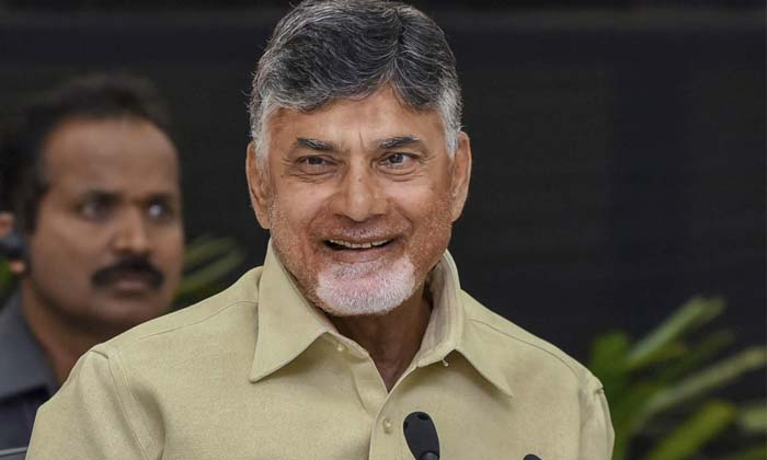  Chandrababu's Head Cannot Be Changed With Your Writings: Minister Peddireddy ,mi-TeluguStop.com