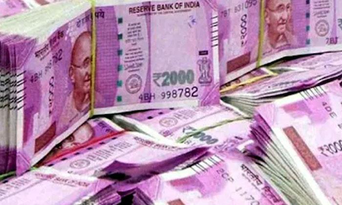  Police Seized 100 Crore Rupees In A Farm House Police Seized , 100 Crore Rupee-TeluguStop.com