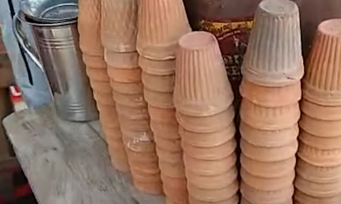 Viral Video: Here You Can Chew And Eat Glasses Of Coffee And Tea Edible Tea, Tea Viral Video: Here You Can Chew And Eat Glasses Of Coffee And Tea Edible Tea, Tea-TeluguStop.com
