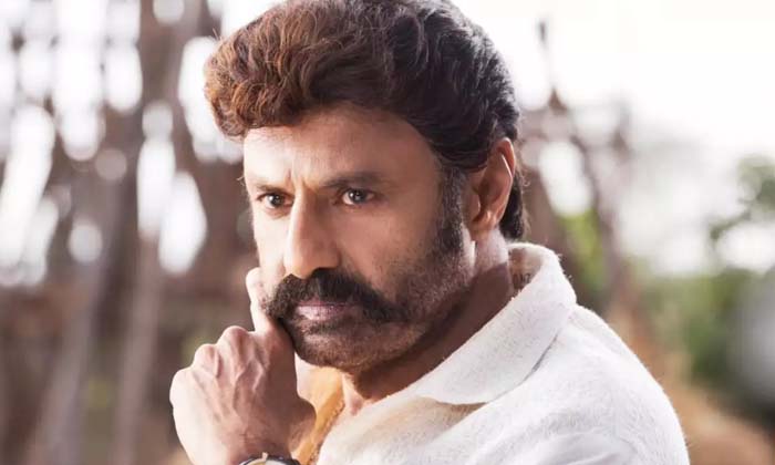  Balakrishna Rejected Those Titles For Vsr , Annagaru, Balakrishna, Gopichand Mal-TeluguStop.com