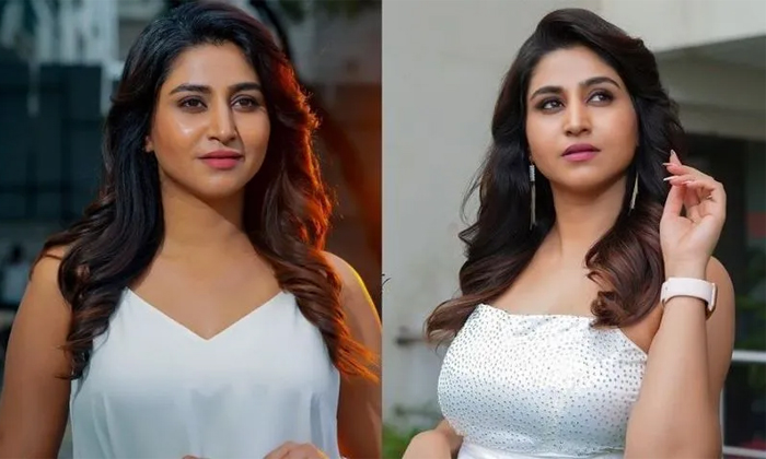 Telugu Anchor Varshini, Samantha, Tollywood, Varshini-Movie