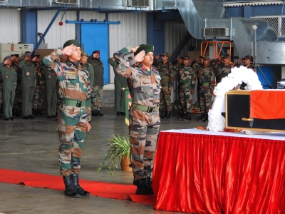  Army Bids Adieu To Pilot Killed In Arunachal Chopper Crash-TeluguStop.com