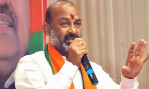  Bjp Telangana Chief Bandi Sanjay For Delhi-TeluguStop.com