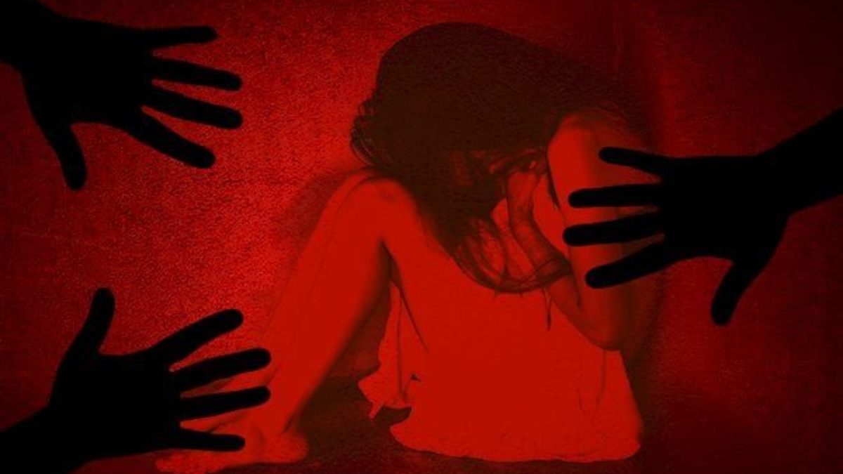  A Minor Girl Was Gang-raped In Vijayawada.-TeluguStop.com