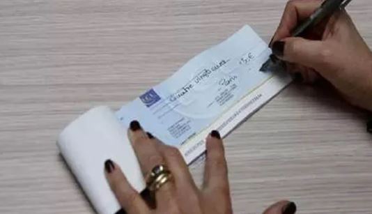  Center's Key Decision On Check Bounce Cases-TeluguStop.com