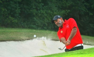  Christie's Golf Take Lead At Dgc League-TeluguStop.com