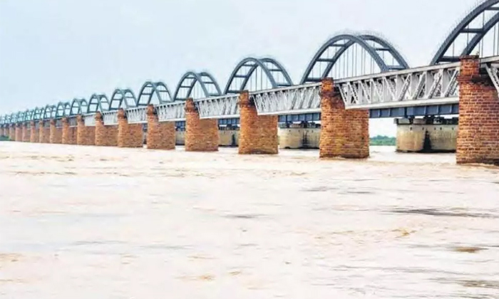 Telugu Apcm, Chandrababu, Cm Kcr, Corona, Cpi Ramakrishna, Godavari River, Janas