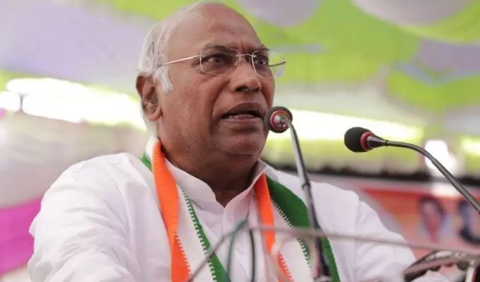  Congress Presidential Candidate Mallikarjuna Kharge Comments-TeluguStop.com