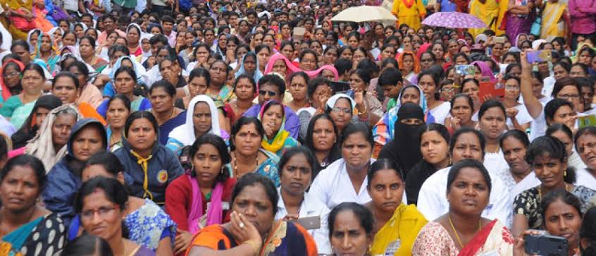  Ellundi Huge Dharna For Recruitment Of Ssa Contract Employees...-TeluguStop.com