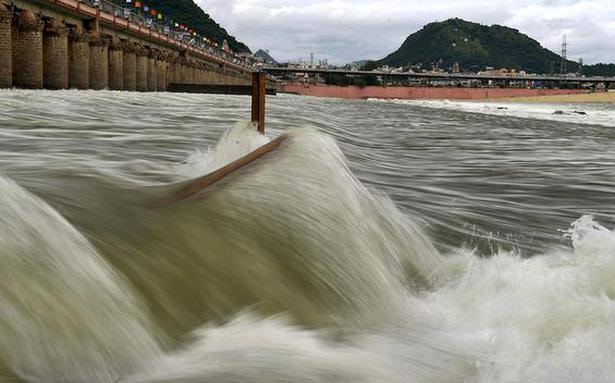  Rising Flood Tension At Prakasam Barrage-TeluguStop.com