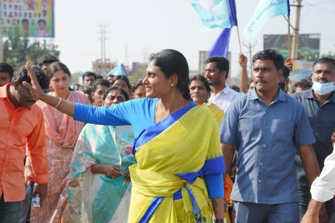  Ys Sharmila Once Again Fires On Mla Kranti Kiran....-TeluguStop.com