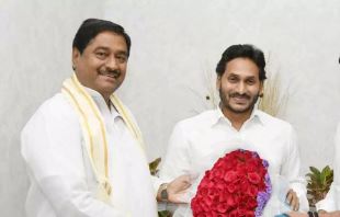  Minister Dharmana Prasad Met With Cm Jagan-TeluguStop.com