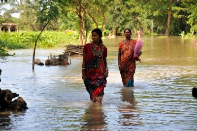 Jalpaiguri Flash Flood: Political Mud-slinging Starts As Several Persons Continu Jalpaiguri Flash Flood: Political Mud-slinging Starts As Several Persons Continu-TeluguStop.com