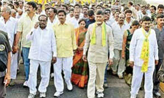 Even If Bjp Wins Amaravati Don't Trust Anyone , Amaravathi, Ap, Ap Capital, Jag Even If Bjp Wins Amaravati Don't Trust Anyone , Amaravathi, Ap, Ap Capital, Jag-TeluguStop.com