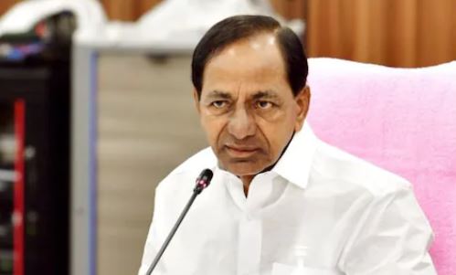  Cm Kcr Meeting With Four Trs Mlas-TeluguStop.com