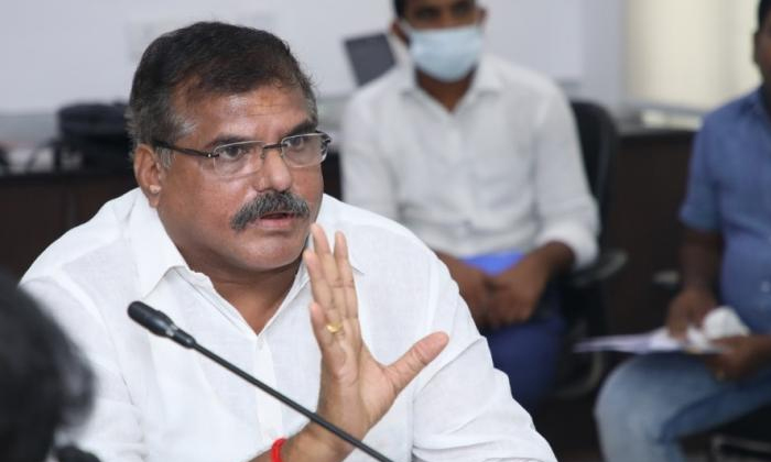  Minister Botsa Satyanarayana Shcoking Comments On Amaravati Farmers Padayatra, M-TeluguStop.com