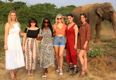  Miss Universe Great Britain 2022 Visits Elephant Conservation & Care Centre-TeluguStop.com