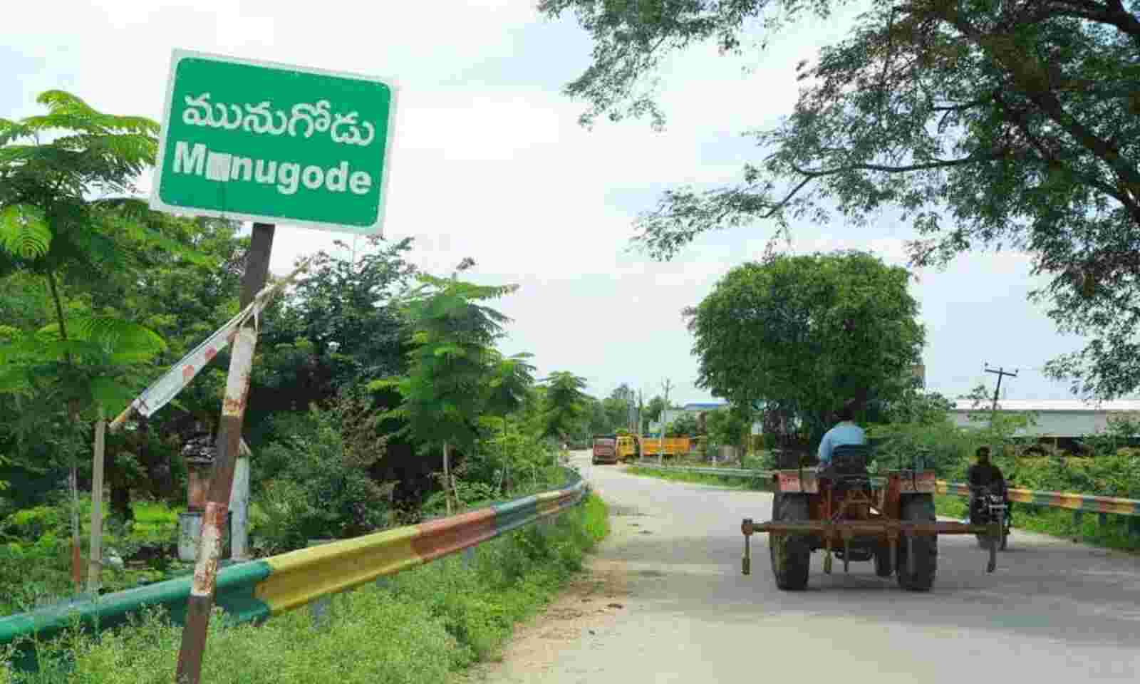 A Huge Money Grab At Chalmeda In Munugodu A Huge Money Grab At Chalmeda In Munugodu-TeluguStop.com