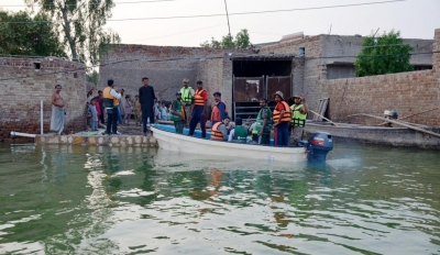  Nearly 1,700 People Killed In Pakistan's Monsoon Rain, Flood-TeluguStop.com
