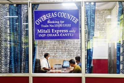  Overseas Ticketing Counter Opened In Guwahati Railway Station-TeluguStop.com