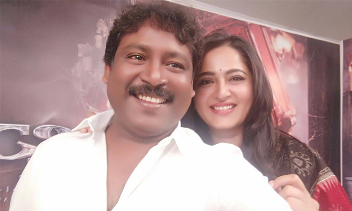  Prabhas Sreenu Shocking Comments About Anushka Goes Viral In Social Media Detail-TeluguStop.com