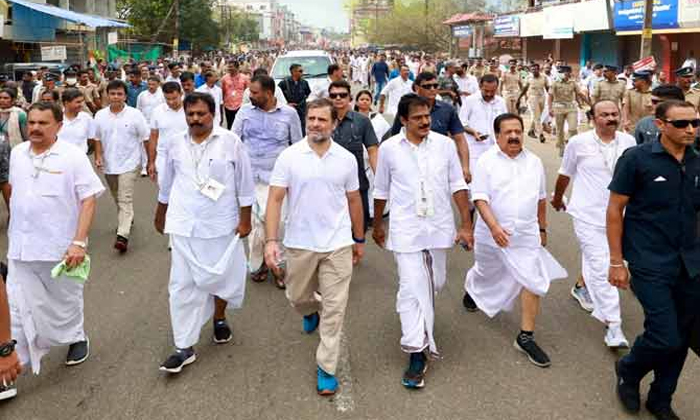 Telugu Apcm, Chandrababu, Cm Kcr, Corona, Roja, Primenarendra, Rs Brothers, Somc