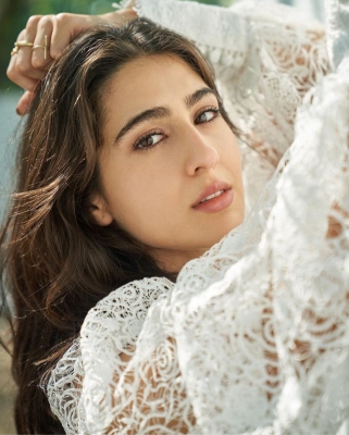  Sara Ali Khan To Play Freedom Fighter In Ott Film 'ae Watan Mere Watan'-TeluguStop.com