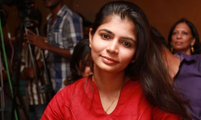 Telugu Chinmayi, Dowry, Kollywood, Netizens, Chinmayi Dowry, Tollywood-Movie