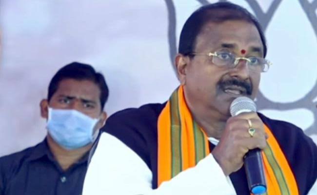  Somu Veeraju Criticizes The Visakha Land Grabs-TeluguStop.com