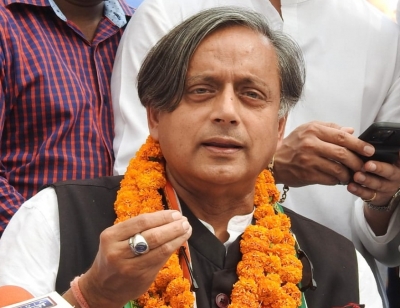  Tharoor Gets Very Little Support From Home State Kerala For Cong Prez Polls-TeluguStop.com