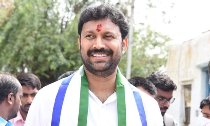  Ysrcp Mp Influencing Vivekananda Reddy Case Jagan Sister Sunitha Details, Ys Viv-TeluguStop.com