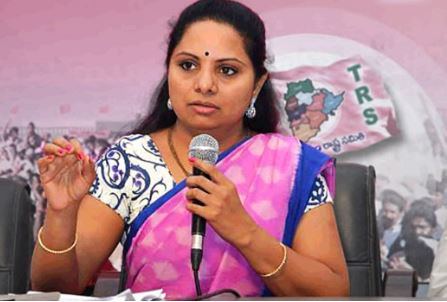  Trs Mlc Kavitha Sensational Comments-TeluguStop.com