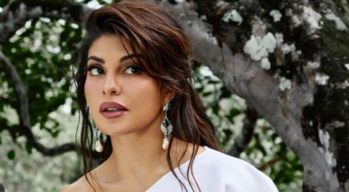  Cheers To Bollywood Actress Jacqueline Fernandez-TeluguStop.com