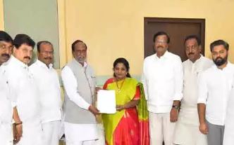  Rajya Sabha Member Laxman Met Telangana Governor..!-TeluguStop.com
