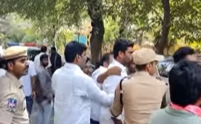  Attack On Mp Arvind's House In Hyderabad.. There Is Tension-TeluguStop.com