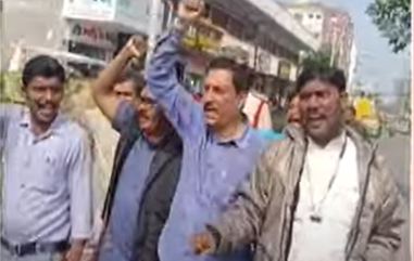 Vijayawada Dharna Chowk Surrounded By Police..!-TeluguStop.com