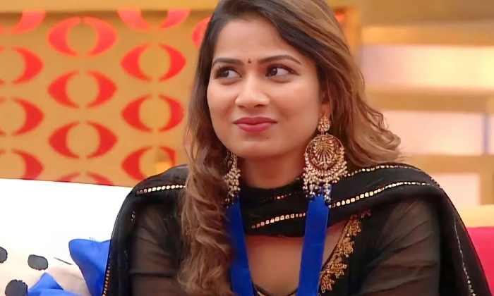  Bigg Boss 6 Telugu Housemates Targets Inaya Sultana,inaya Sultana,bigg Boss6 Tel-TeluguStop.com