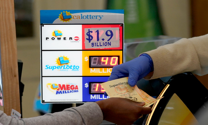  Someone In California Won The 2 Billion Dollar Powerball Jackpot,california,powe-TeluguStop.com