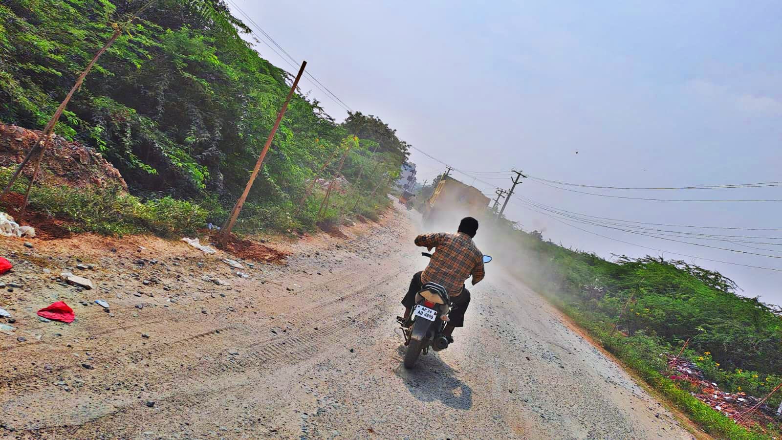  Traveling On This Road Is Hellish!-TeluguStop.com