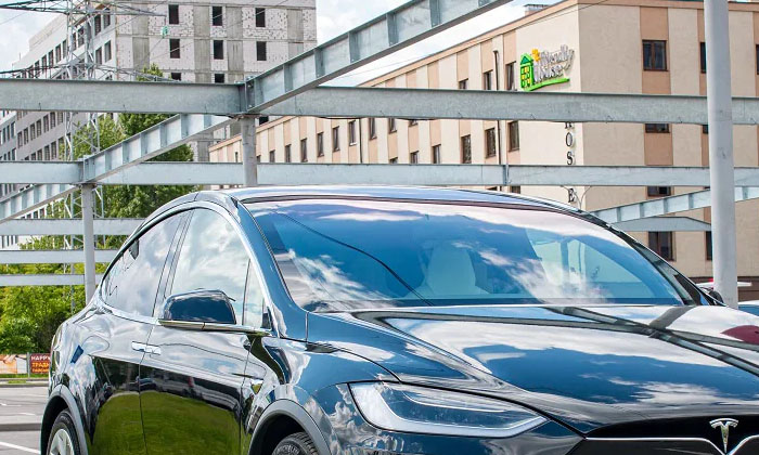 If You Buy A House There You Get A Free Tesla Car Real Estate Company Bumperafe If You Buy A House There You Get A Free Tesla Car Real Estate Company Bumperafe-TeluguStop.com