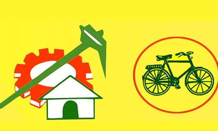  Chandrababu Focus On West Godavari District , Chandrababu, Jagan, Ysrcp, Tdp, J-TeluguStop.com