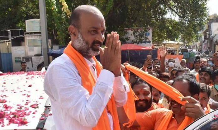 Telugu Apcm, Apcs, Baba Ramdev, Cm Kcr, Corona, Cpi Ramakrishna, Roja, Mlatopudu