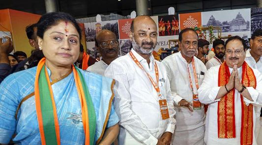  Telangana Bjp Leaders On Their Visit To Delhi-TeluguStop.com