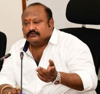  Cbi Summons Telangana Minister In Impersonation Case-TeluguStop.com