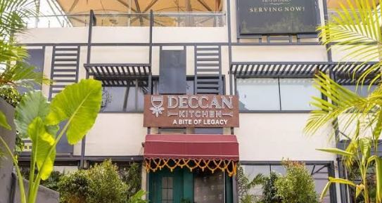  Police Investigation In Deccan Kitchen Hotel Case-TeluguStop.com