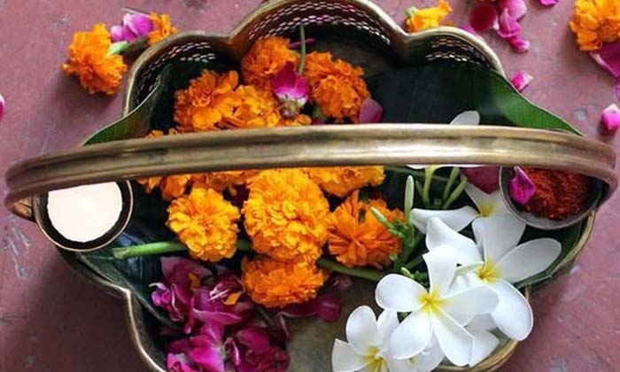  Do Not Use These Flowers At All While Worshiping Deities , Worship , Flowers ,-TeluguStop.com