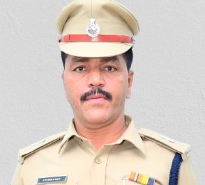  Suspension Of Gadwal Additional Sp Ramulu Naik-TeluguStop.com