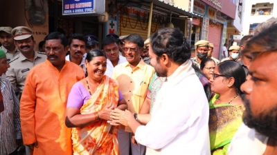  Kishan Reddy Undertakes Padyatra In Secunderabad-TeluguStop.com