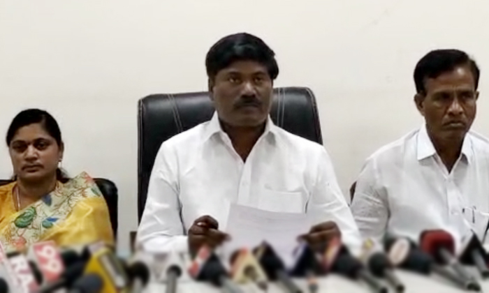  Narsampeta Mla Peddi Sudharshan Reddy Shocking Comments On Ys Sharmila Details,-TeluguStop.com