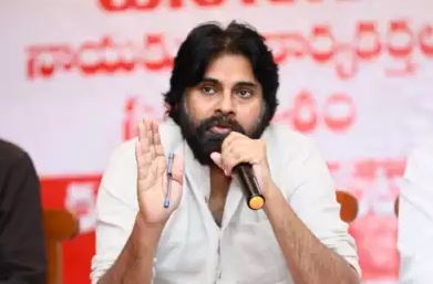  Pawan Is Angry About The Demolition Of Houses In Guntur District-TeluguStop.com